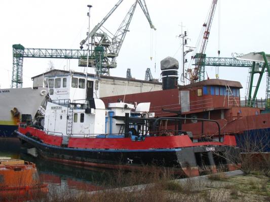 Pchacz NOSOROŻEC B-01