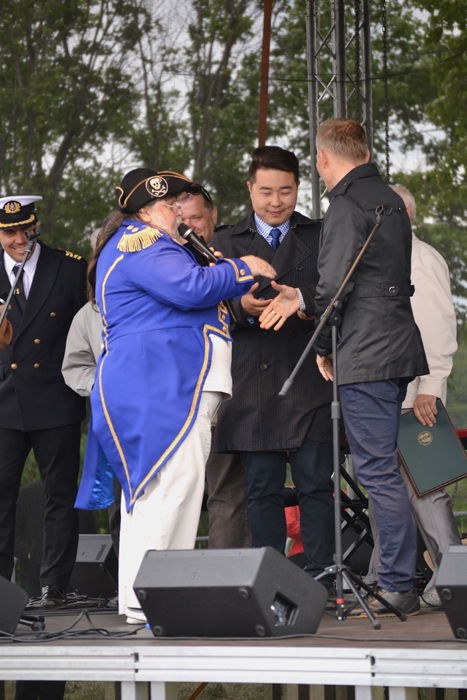 Dwaj konferansjerzy