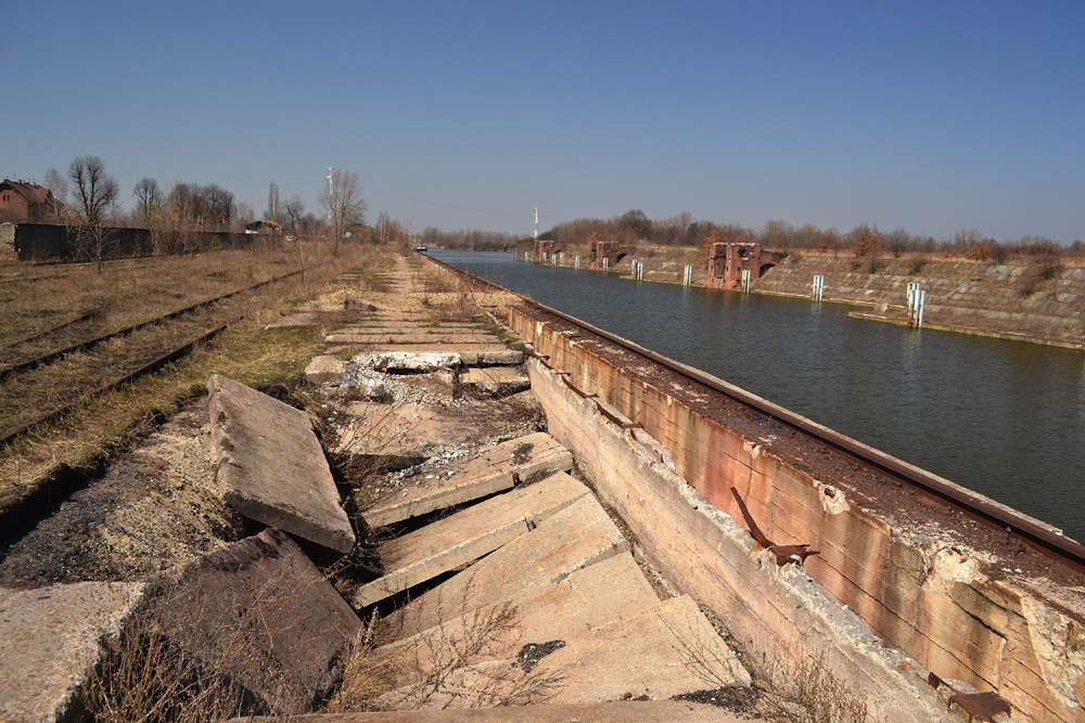 Żegluga śródlądowa w Polsce - lata zaniedbań i marginalizacji