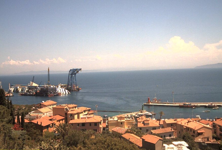 Gdańska firma pomaga podnieść wycieczkowiec Costa Concordia