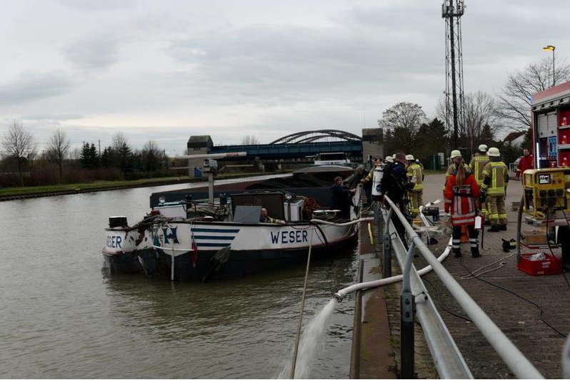 Kolizja frachtowców na Mittellandkanal