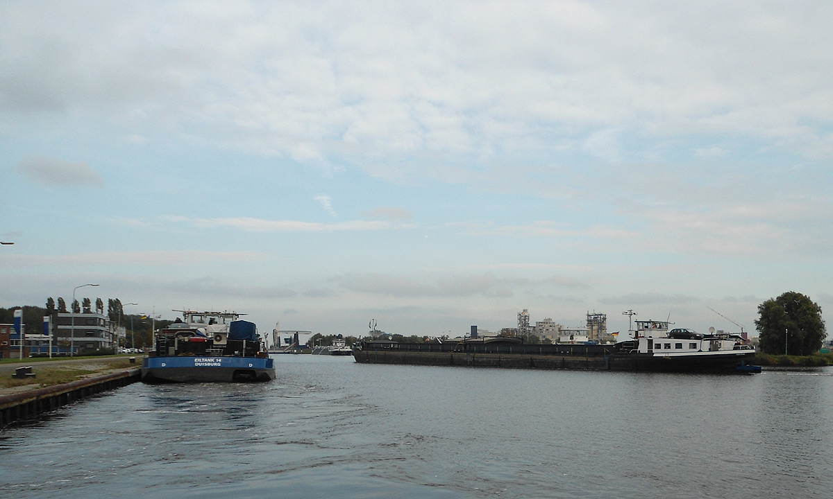 W Niemczech rzekami i kanałami wożą tyle, co koleją w Polsce