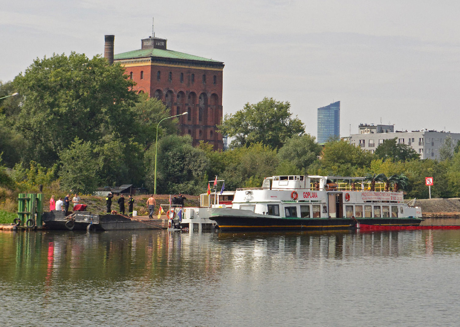 Zatonięcie statku pasażerskiego we Wrocławiu
