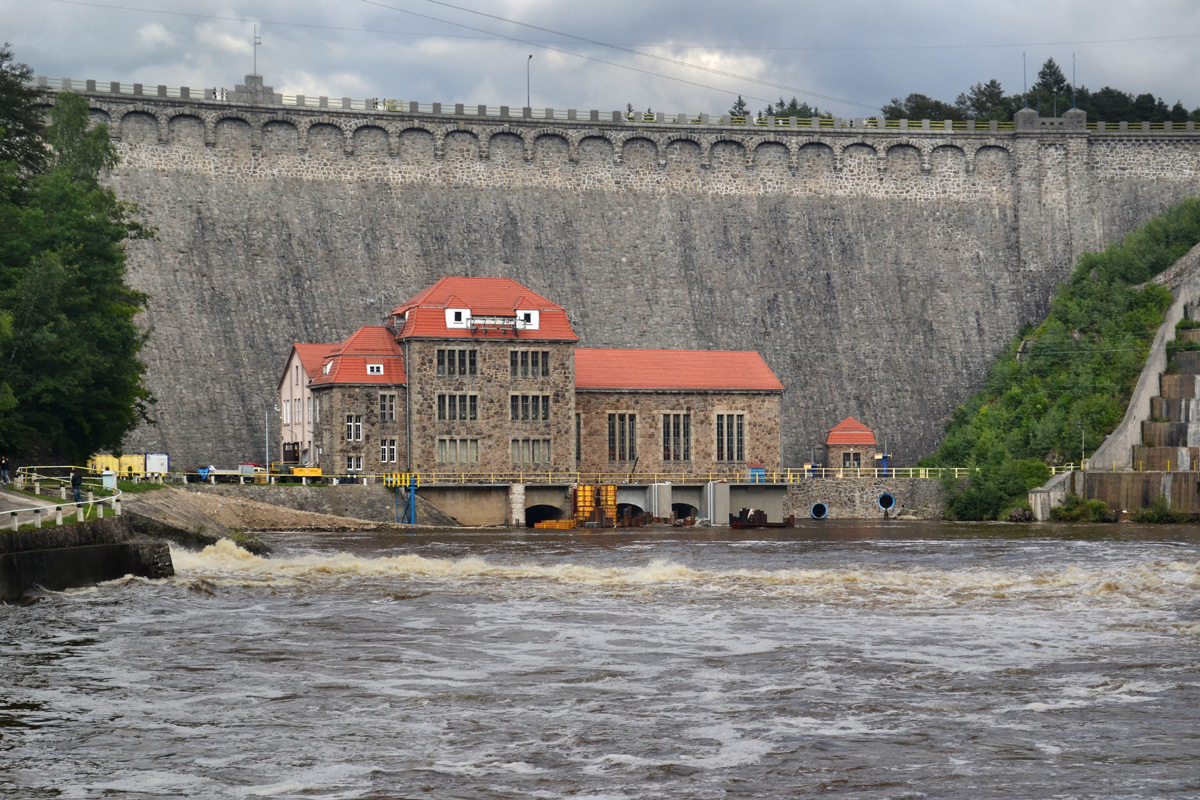 Zbiorniki retencyjne pomocą dla gospodarki wodnej