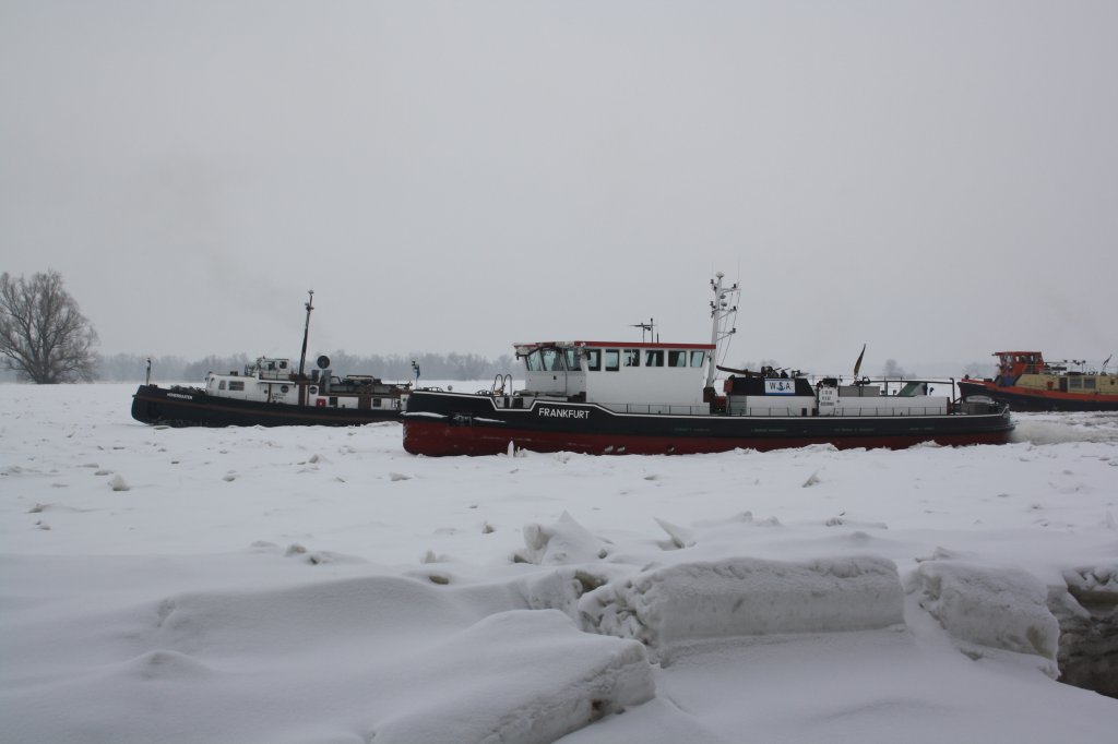 Lodołamacze na Odrze w akcji