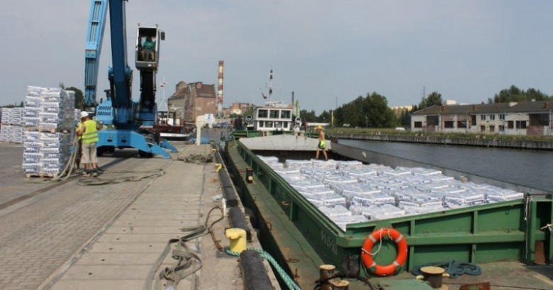 Port Elbląg: rok na granicy opłacalności