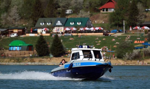 Motorówka, skuter czy motolotnia - nie korzystaj z nich po alkoholu, bo stracisz prawo jazdy na samochód.