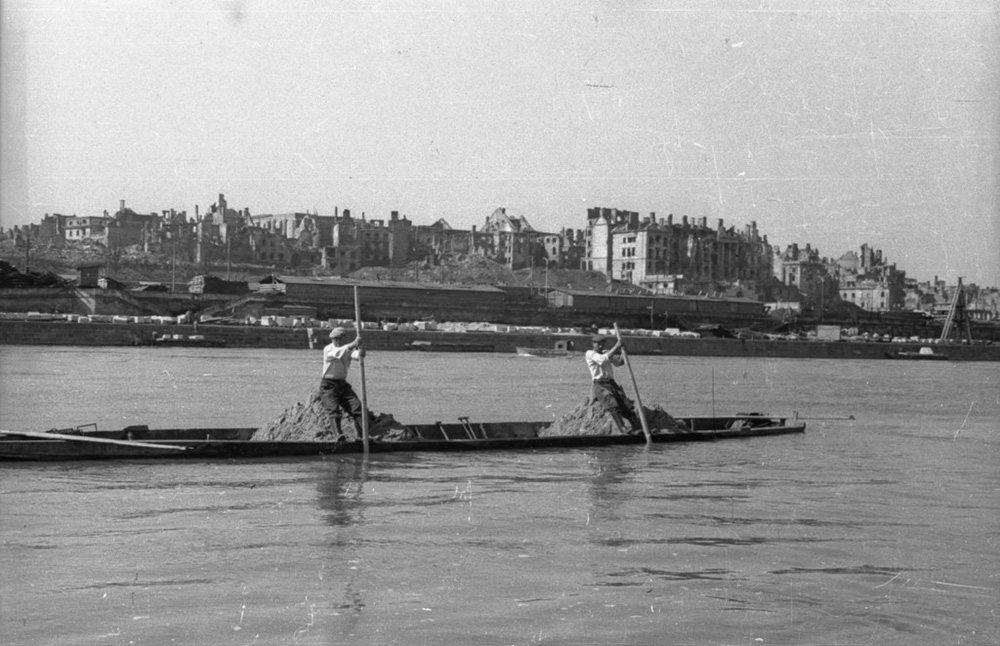 Warszawscy piaskarze