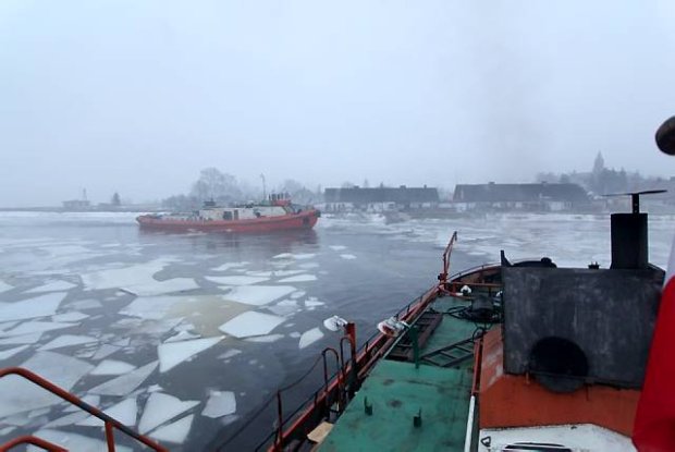 Zator na Wiśle, starosta płocki ogłosił pogotowie